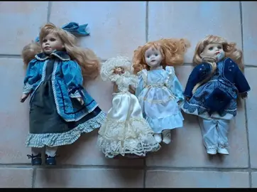redonne lot de poupées porcelaines