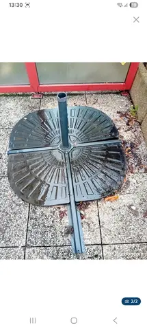 4 dalles de parasol lourdes et un pied