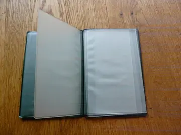 Porte cartes-petit porte-documents