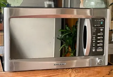 Four combiné micro-ondes