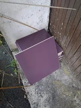 16 carreaux de carrelage