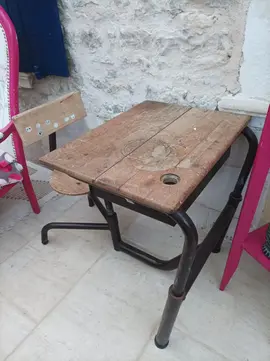 ancien petit bureau enfant