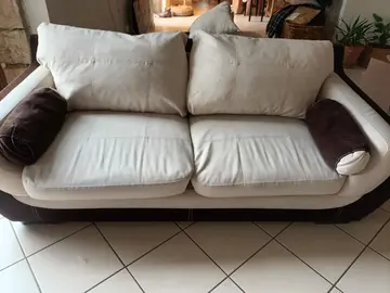 Canapé 3 places en daim non convertible