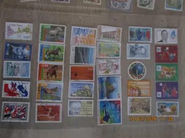 30 timbres oblitérés France