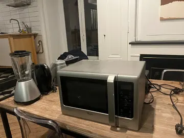 ensemble petit électron ménager