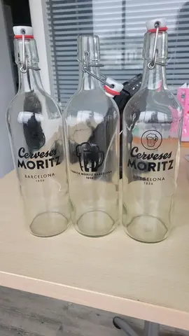 Bouteilles en verre refermables