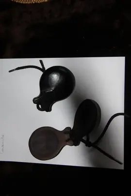 Castagnettes espagnoles en bois (2)