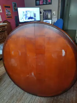 table ronde en bois merisier