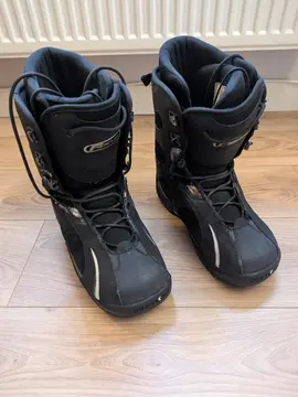 Boots snowboard taille 43