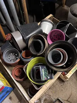 pots en plastique pour plantations