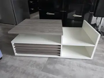 Table basse (verre manquant)