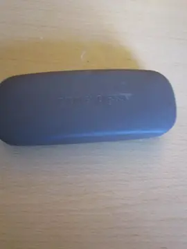 Etui à lunettes couleur "taupe" pour femme ou homme. Marque vision express