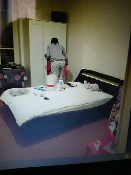 donne contour de lit avec les lattes