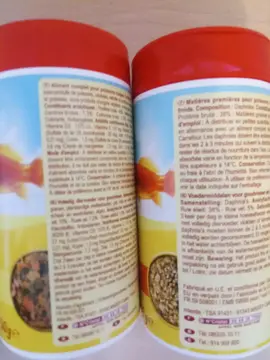 Aliment pour goldfish / poisson x 2 neuves
