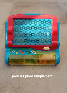 Un jeu enfants, pour les pions.