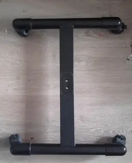 Pied à roulettes, réglable