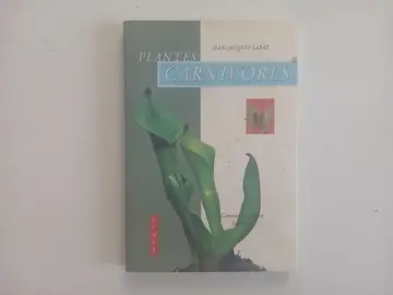 Livre illustré sur les plantes carnivores