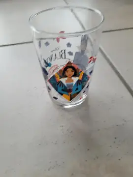 1 verre à moutarde