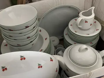 Vaisselle très complète