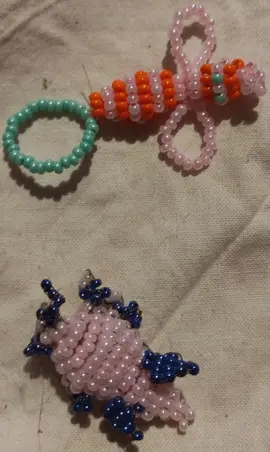 Petits objets en perle