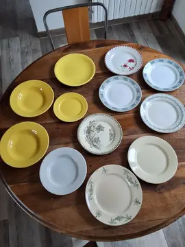Lot assiettes anciennes