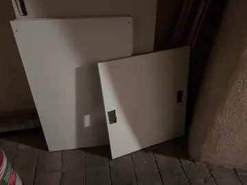 planches en mélaminé blanches