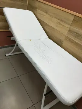 table de soins esthétiques