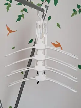 Cintres gain de place