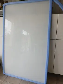 plateau en verre blanc