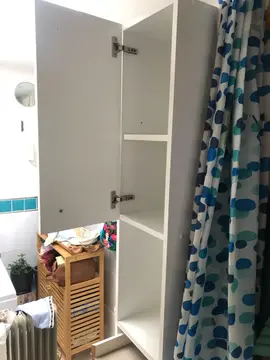 colonne rangement de salle de bain