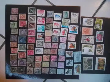 env 80 timbres de Belgique