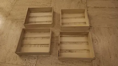 4 cagettes en bois 25 cm x 21,5 cm et épaisseur 5 cm