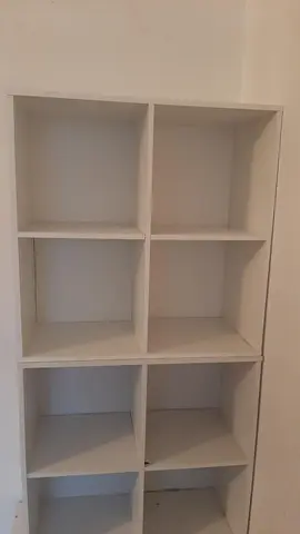 étagère en contre-plaqué blanc 4 cubes