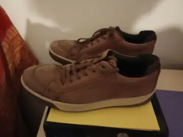 chaussures ecco homme pointure 46