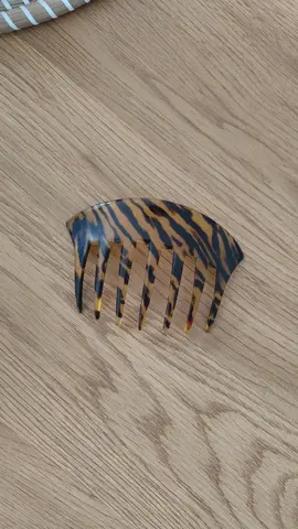 peigne / accessoire cheveux