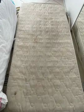 matelas 90x190 ressorts ensachés