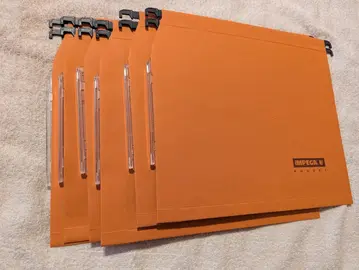 6 DOSSIERS SUSPENDUS NEUFS