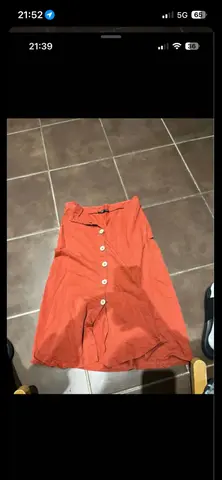 jupe pull and bear taille M