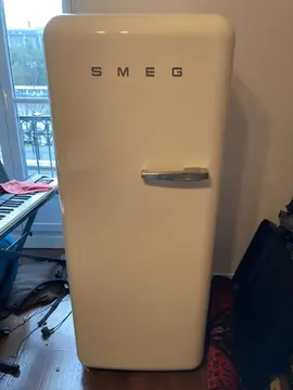 Frigo SMEG (Hors Service)