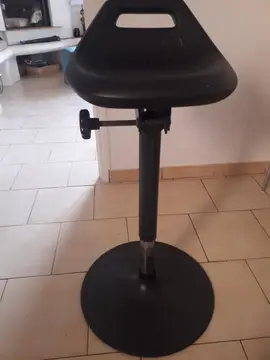 chaise assis debout