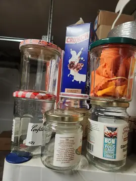 lot de pots à confiture