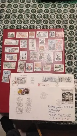donne timbres tchèque 1lot 1envoie
