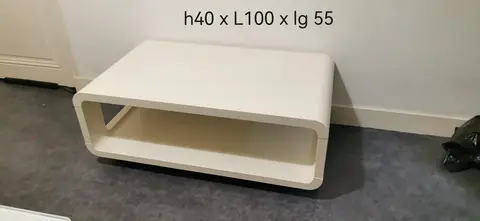 Table basse à roulettes