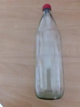 Bouteilles vide pour jus de fruits