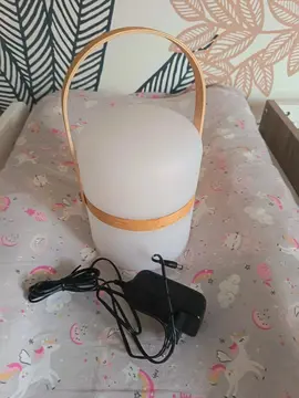 lampe avec chargeur