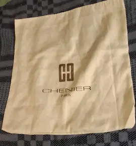 grand sac pour ranger vêtements