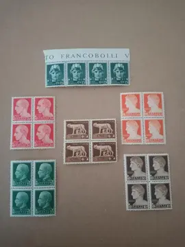 Timbres / Italie neufs avec gomme