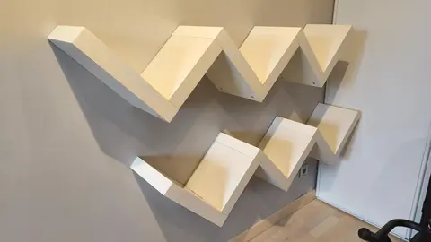 deux étagères ikea