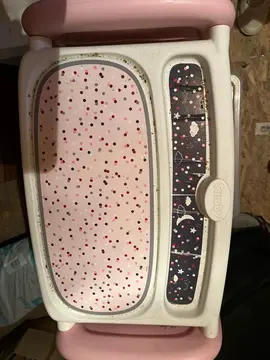 jouet baignoire/table à langer poupée