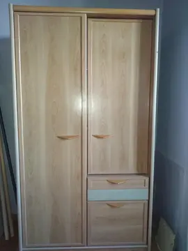 Armoire en bois